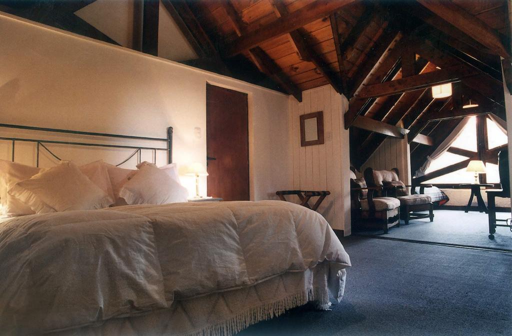 Hostería Canela B&B Esquel Exterior foto